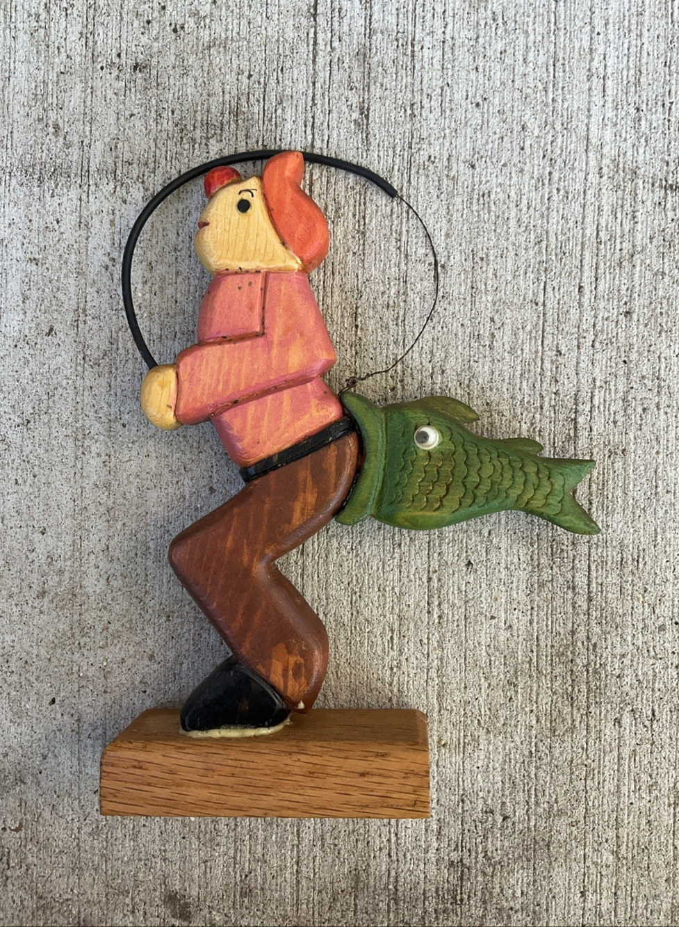 Vtg Wood Carved & Painted Unlucky Fisherman Folk Art Fish Bite Butt 7.75"